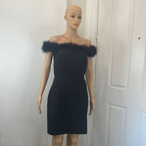Gianni Bini Sheath Dress Size 4 Black Off Shoulder Crepe Ostrich Feathers Lined